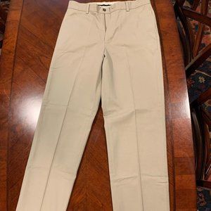 Brooks Brothers Advantage Chino's - Khaki